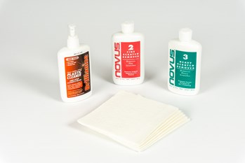 Plastic cleaners, polishes, and polishing cloths